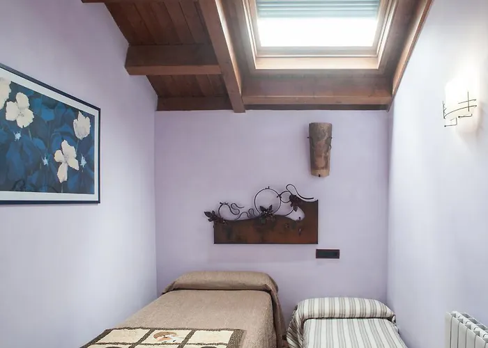 Mas La Riera Kır Evi Campdevánol